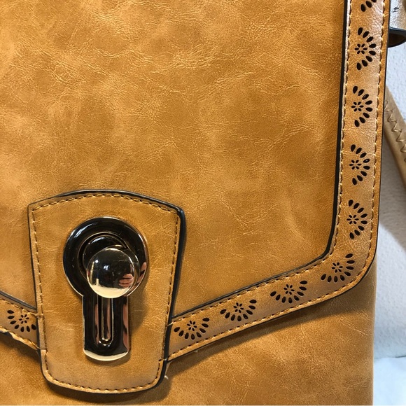 Crossbody Leather Bag - Picture 14 of 16